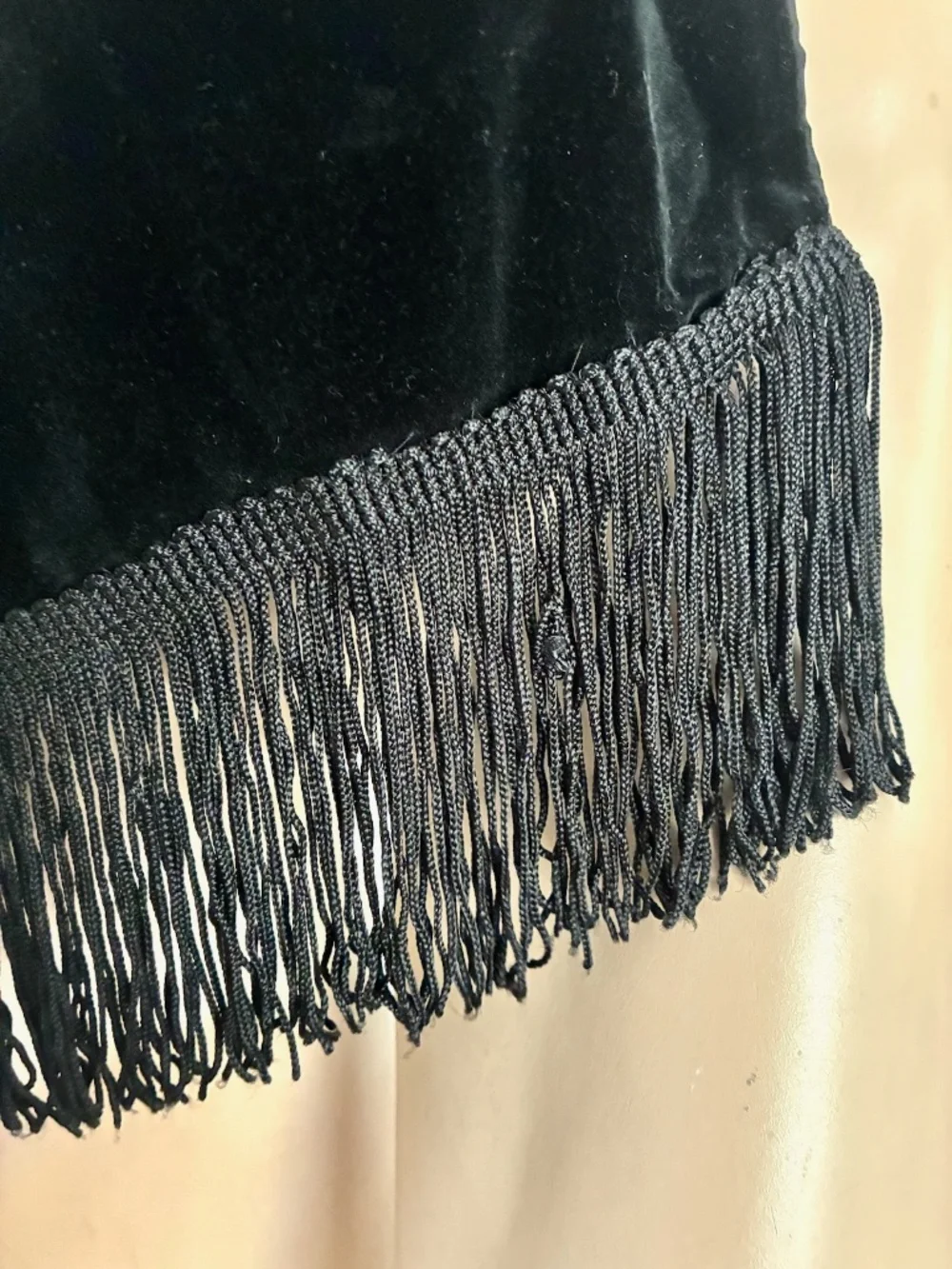 VTG 1960s Black Velvet Shawl Wrap w Fringe OS